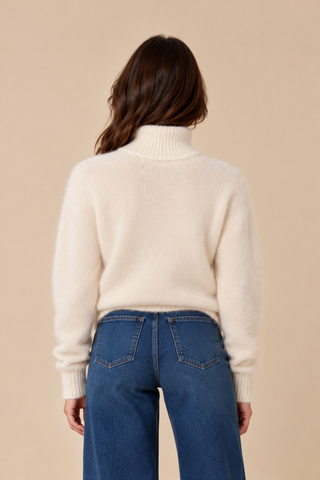 Pull col roulé - écru